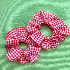 SCRUNCHIES